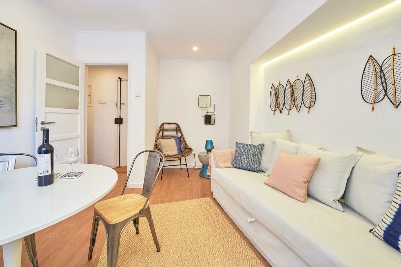 Belem Light Filled Apartment, By Timecooler Лиссабон Экстерьер фото